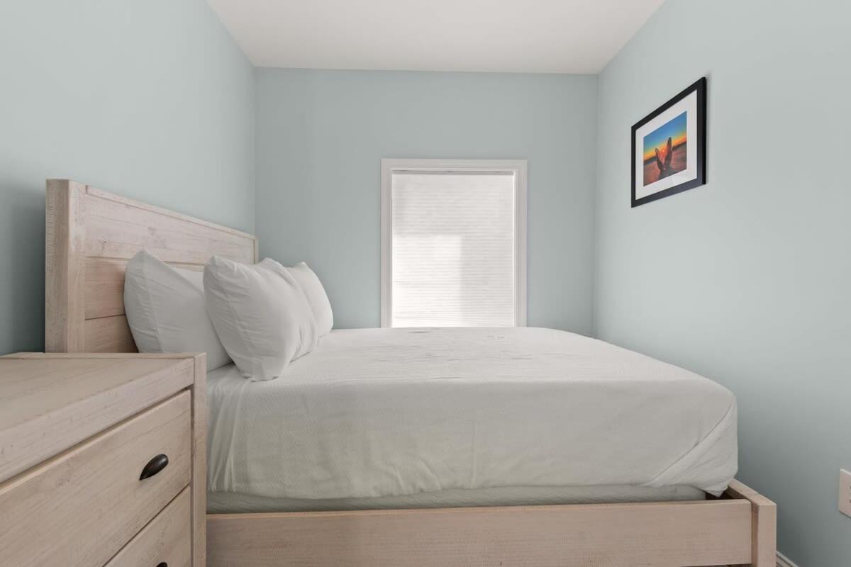 Steps To Beach Fully Renovated Sleeps 6 Hampton Exterior foto